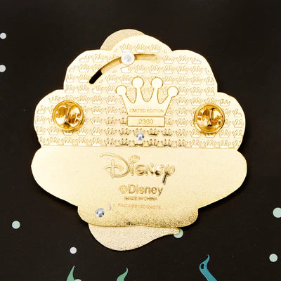 Haal een stukje onderzeese schoonheid in huis met onze Loungefly Disney The Little Mermaid 35th Anniversary "Life is the Bubbles" 3-inch Collector Box Pin - een officieel gelicentieerd Disney-product!