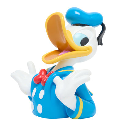 Donald Duck spaarpot van duurzame hars, levendig kleurenpalet van wit, blauw, rood en geel, weerspiegelt de essentie van dit tijdloze karakter.