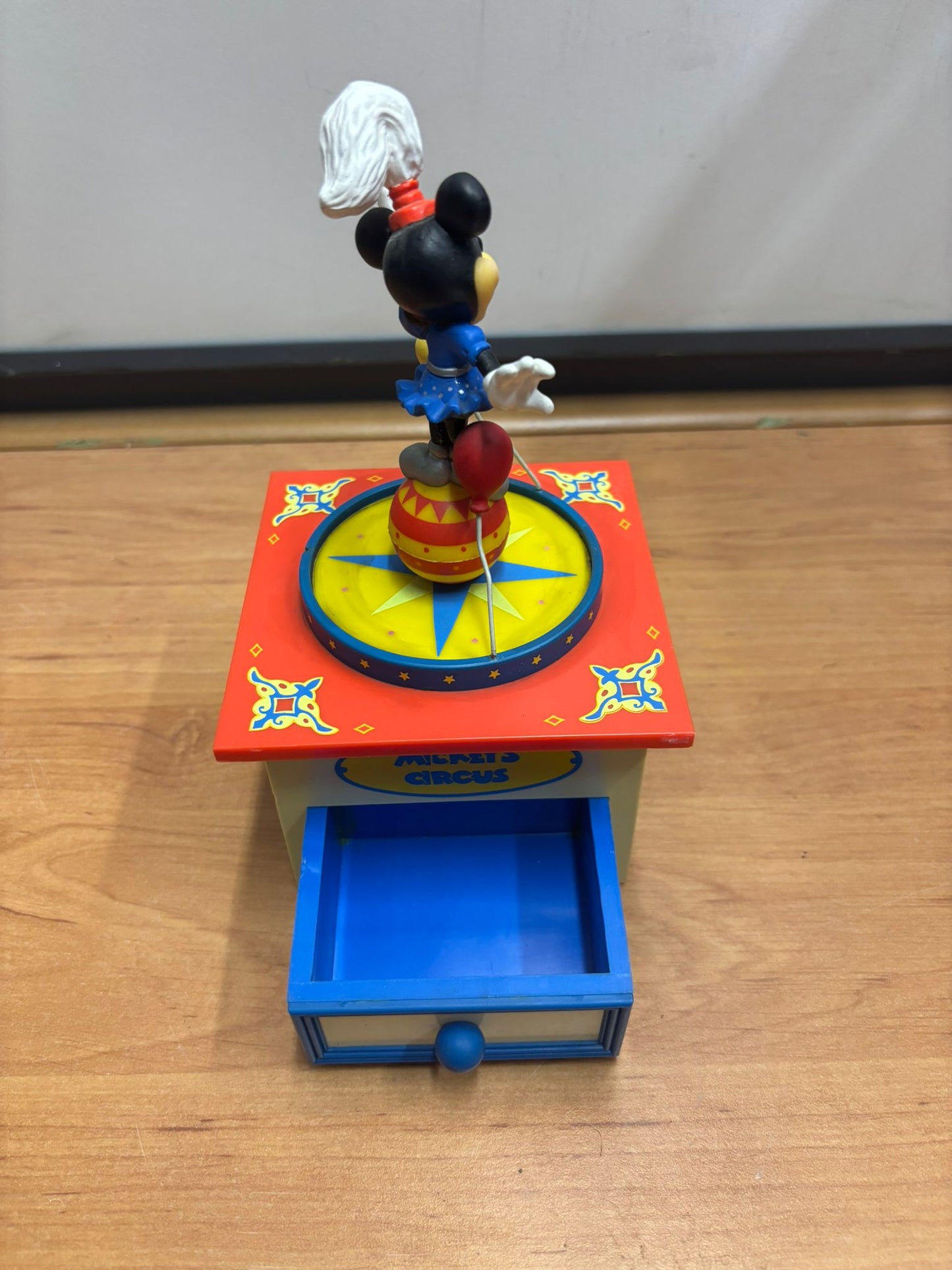 Mickey's circus Minnie Mouse muziekdoos