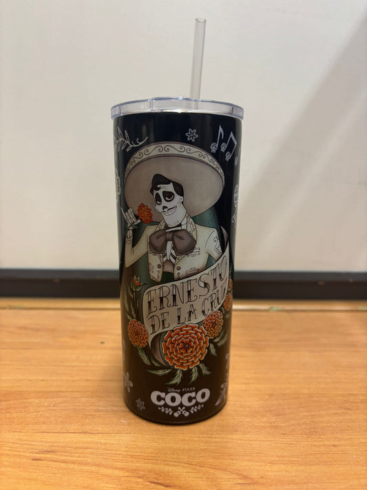 Disneyland Parijs Coco Ernesto de la Cruz beker – Een uniek en gedetailleerd verzamelobject voor Disney- en Coco-fans!