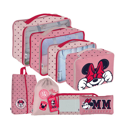 De Minnie Koffer Organizer Set bevat 8 praktische tassen en zakjes, versierd met Minnie's iconische charme, ideaal voor georganiseerde reizen.