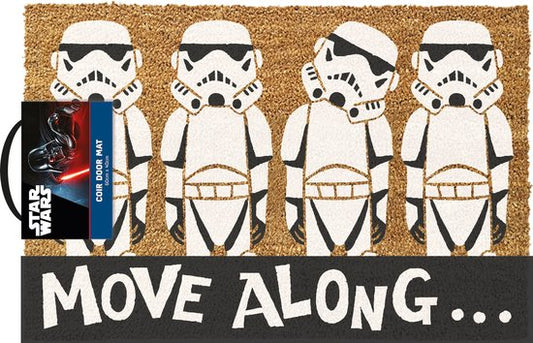 Star Wars Move Along Deurmat bij de voordeur, toont de iconische woorden van de stormtroopers 'Move Along' uit 'A New Hope' en is een must-have voor elke Star Wars-fan.
