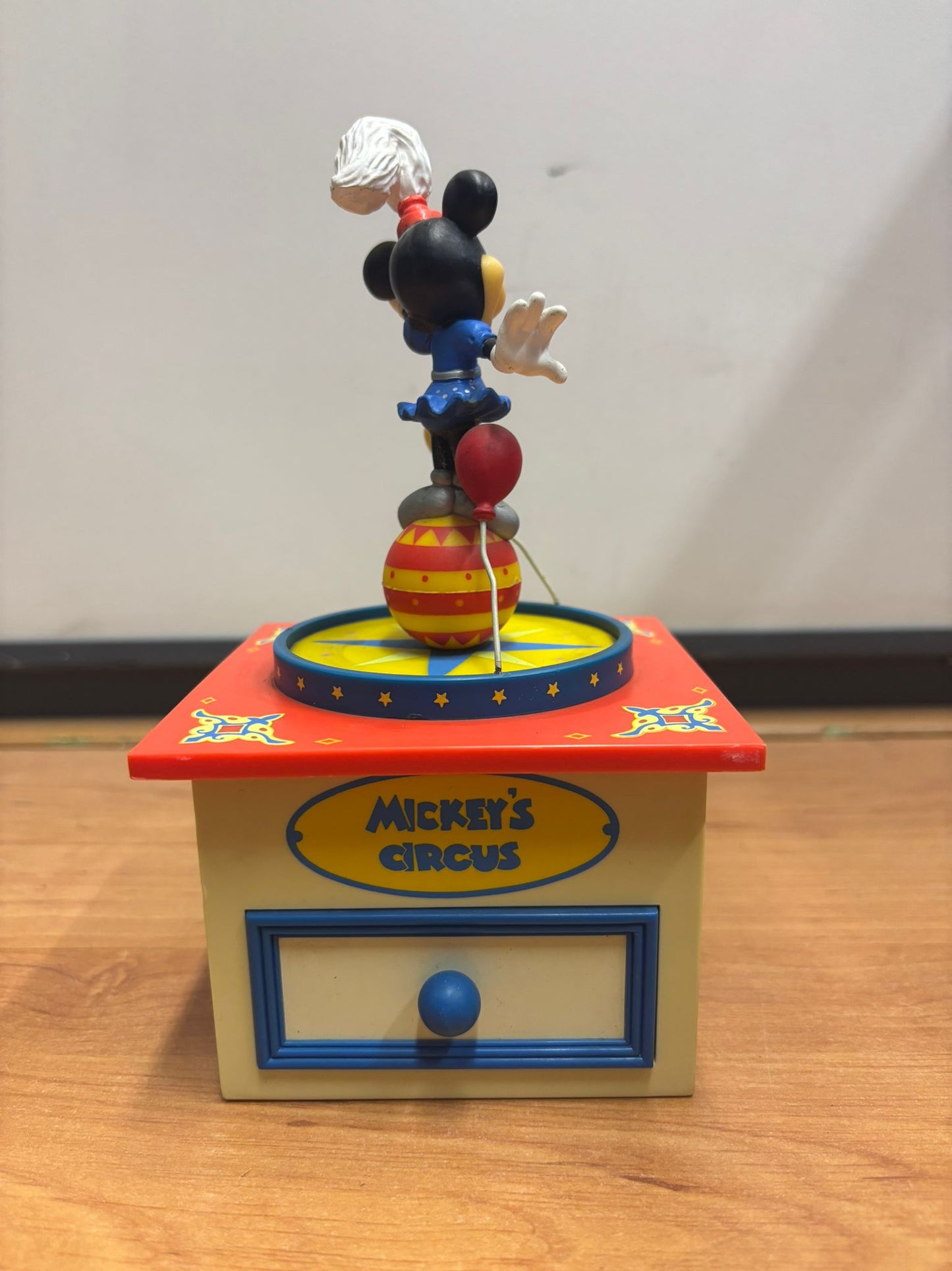 Mickey's circus Minnie Mouse muziekdoos