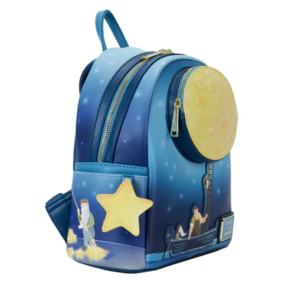 Stralend als de maan! De Loungefly Disney-Pixar La Luna Glow Mini-rugzak is een must-have voor elke sterrenliefhebber. Met glow-in-the-dark LED-verlichting en ruime opbergmogelijkheden.