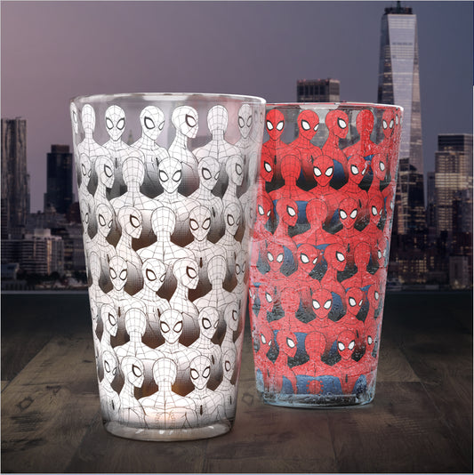 Marvel Spiderman Cold Change Glas - 400 ml taps toelopend drinkglas met kleurveranderende decal die Spiderman tot leven brengt bij koude dranken.