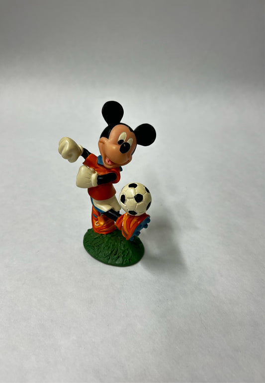 Mickey Mouse voetbal beeldje - Started With The Mouse