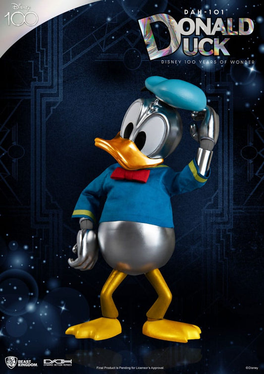 "Een metallic Disney Centennial Celebration-editie van Donald Duck, gekleed in zijn kenmerkende blauwe matrozenpak, met verwisselbare gezichtsuitdrukkingen en handen voor verzamelaars."