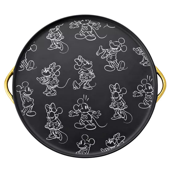 Breng de magie van Disney naar je huis met de Disney Mickey Tray, een perfecte combinatie van functionaliteit en iconische stijl, ideaal voor elke Disney-liefhebber.