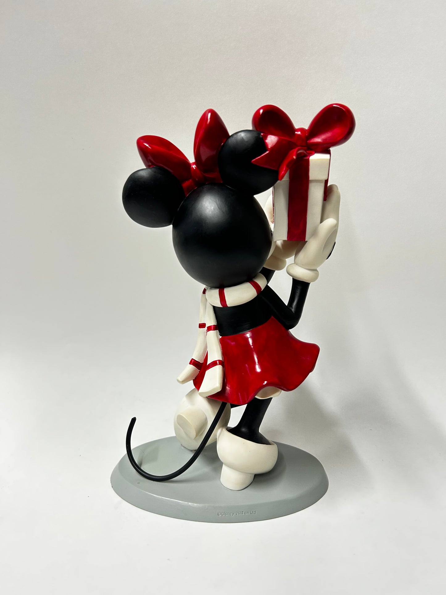 Mickey en Minnie Mouse beeld ‘A christmouse gift’ - Started With The Mouse