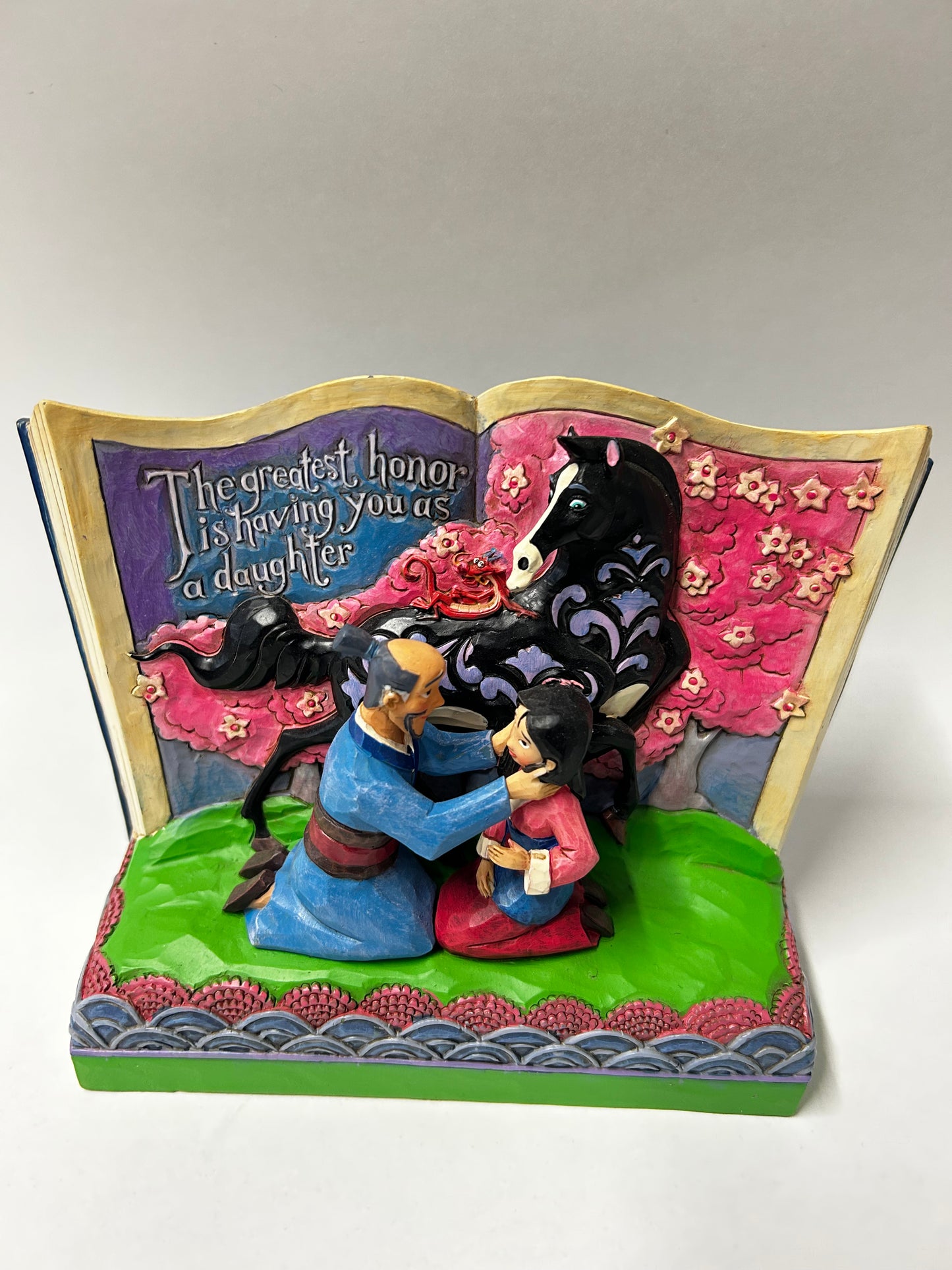 Disney Traditions Storybook Mulan beeld
