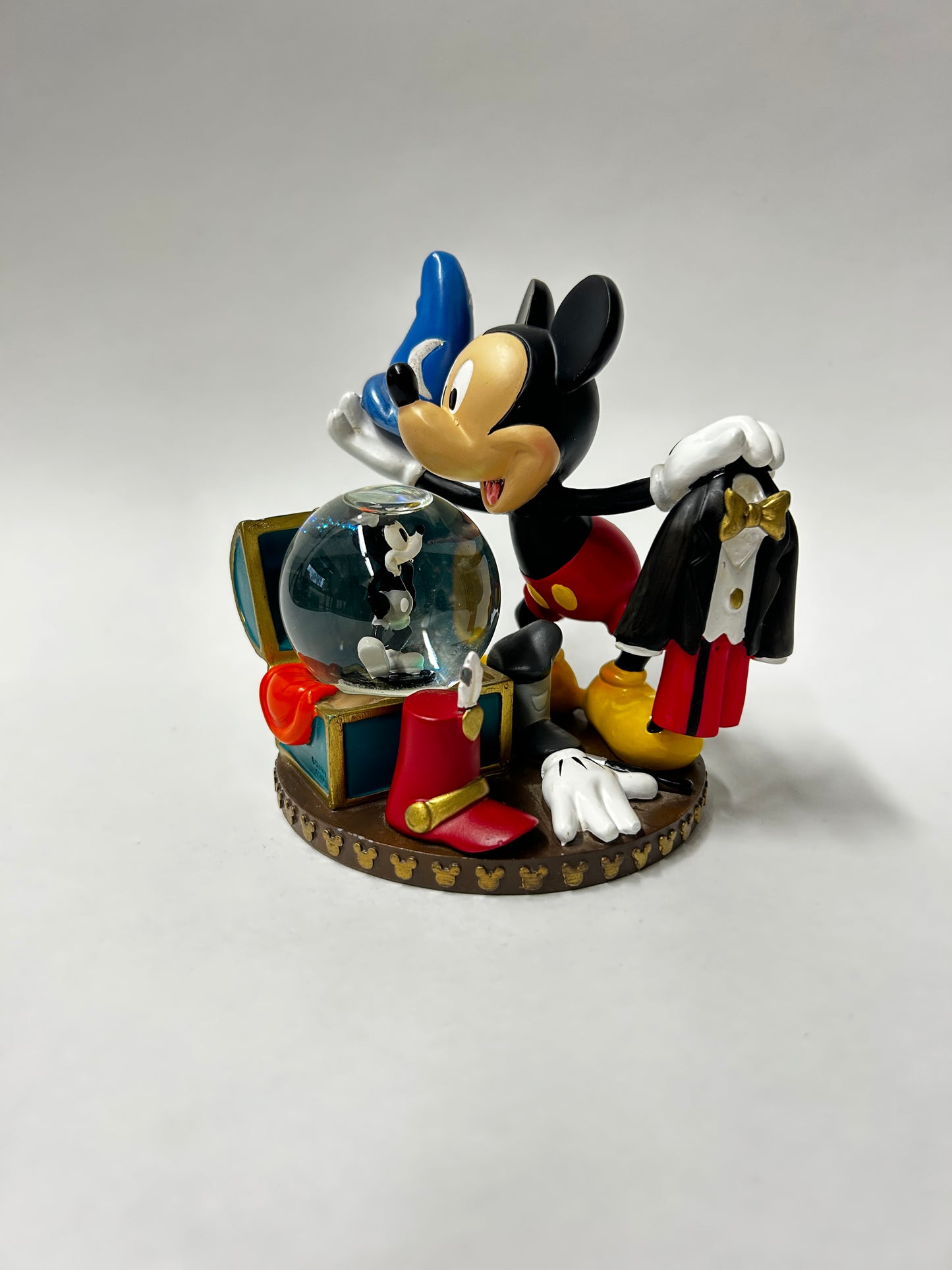 Mickey-Mouse-Globus-Bild